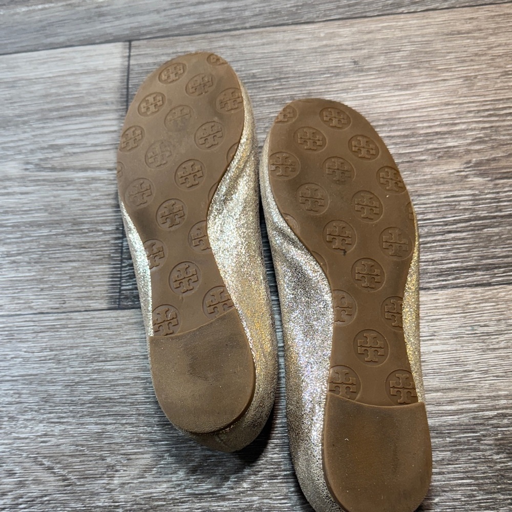 Tory Burch Metallic gold flats woman’s 7.5 (s86) - Picture 8 of 9